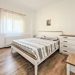 Josip By Interhome بيت للعطل