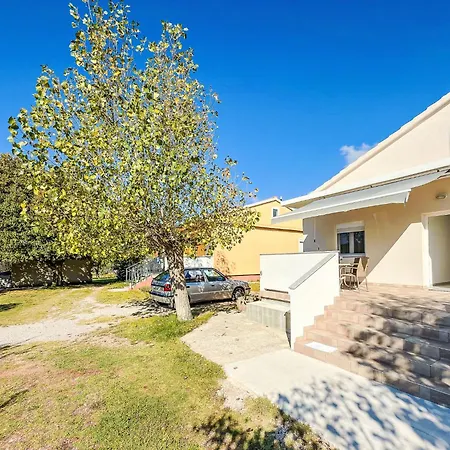 Josip By Interhome *